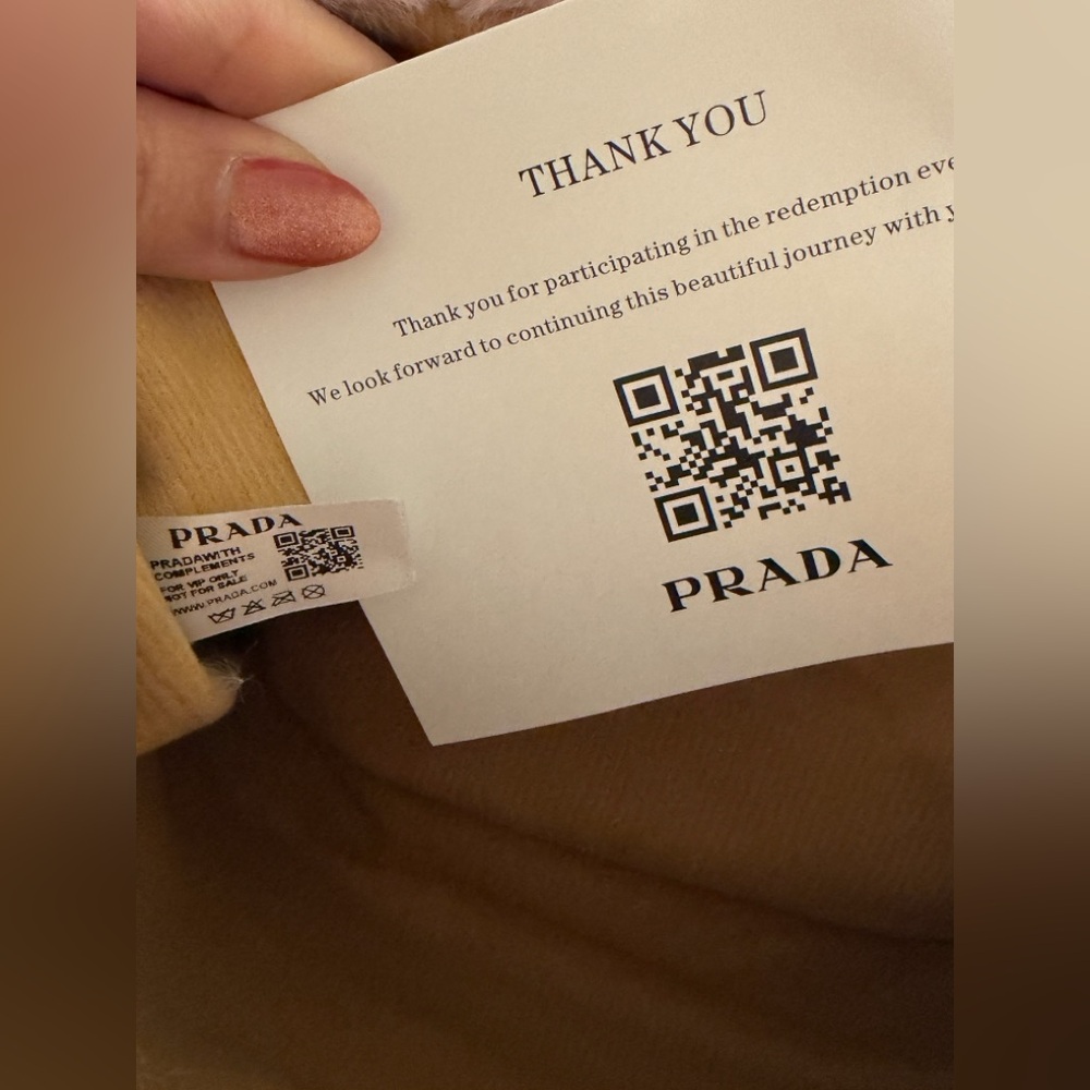 Authentic Prada Beige Fur Tote Bag - Picture 2 of 2